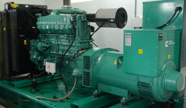 Nobreaks e geradores para Data Center